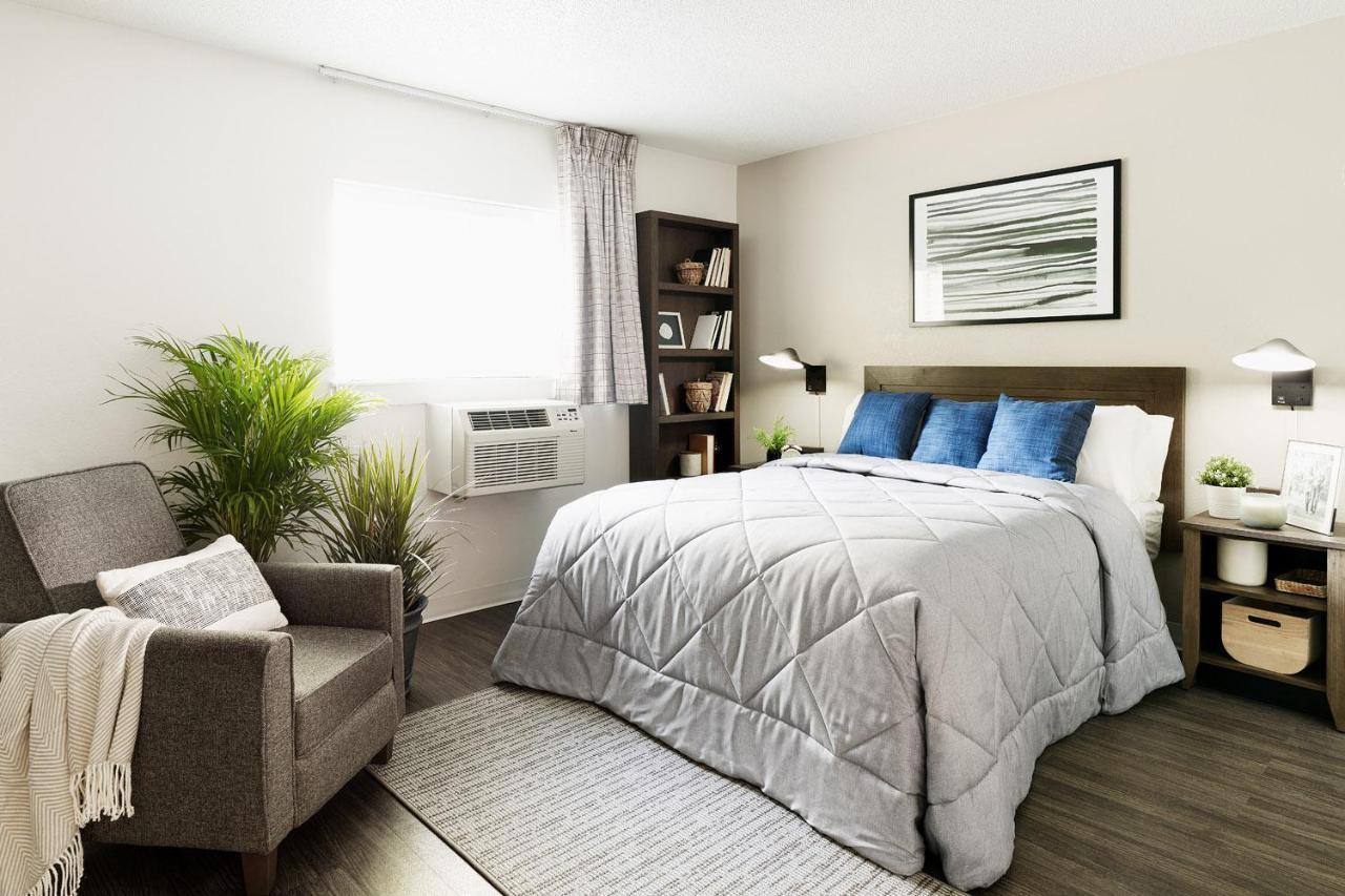 Intown Suites Extended Stay Louisville Ky - Airport Esterno foto